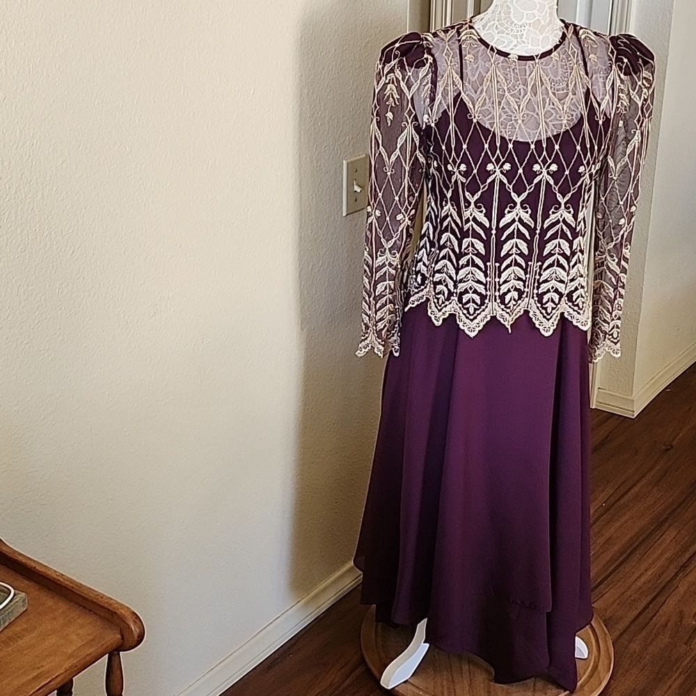 Cachet Long Formal Mother of the Bride 90's Y2K Dress